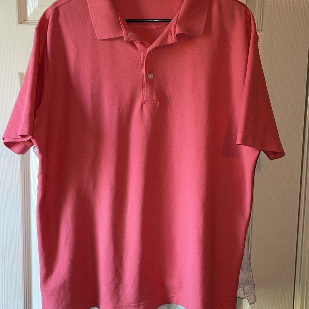3/$15. Daniel Cremieux signature collection XL. coral colort shirt